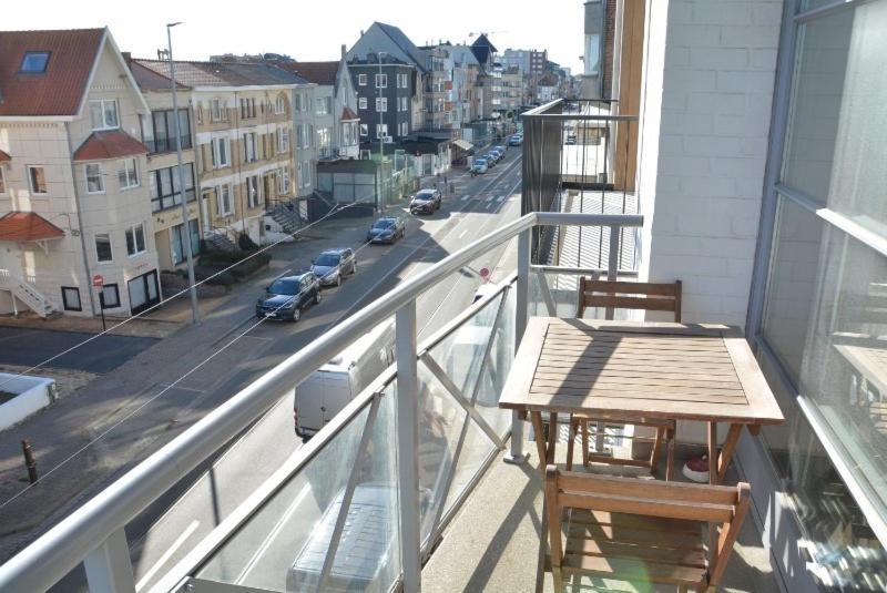 Adora Appartement De Panne Exterior foto
